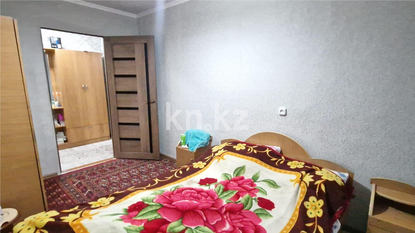 Продажа 3-комнатной квартиры, 57 м², мкр-н 22 в Караганде - фото 8