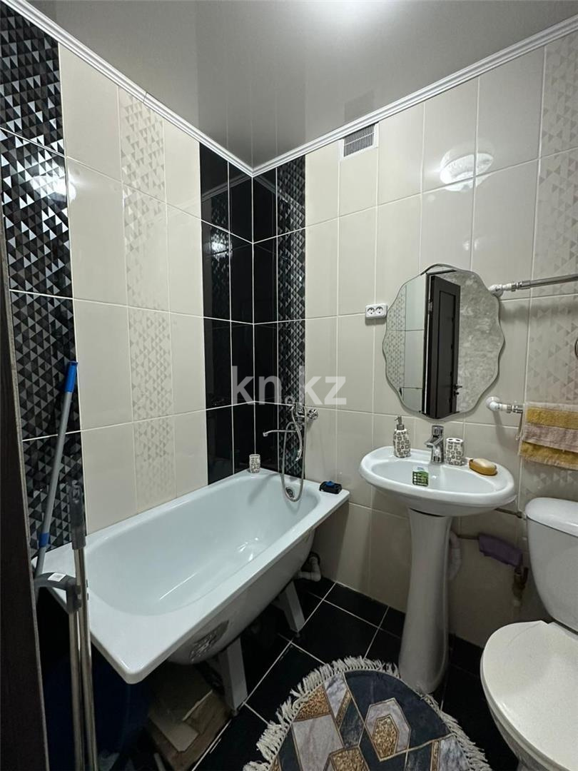 Продажа 1-комнатной квартиры, 30 м², ул. Дюсембекова - Продажа  однокомнатных квартир в Караганде с фото фото 5 из 7