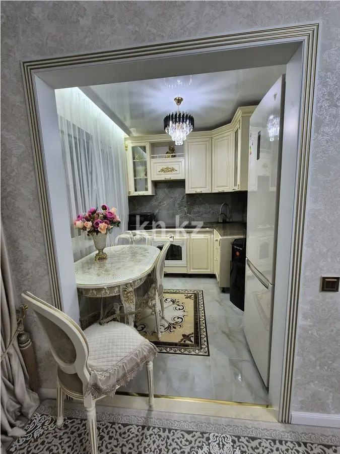 Продажа 3-комнатной квартиры, 60 м², мкр-н 1, дом  5 в Алматы - фото 4