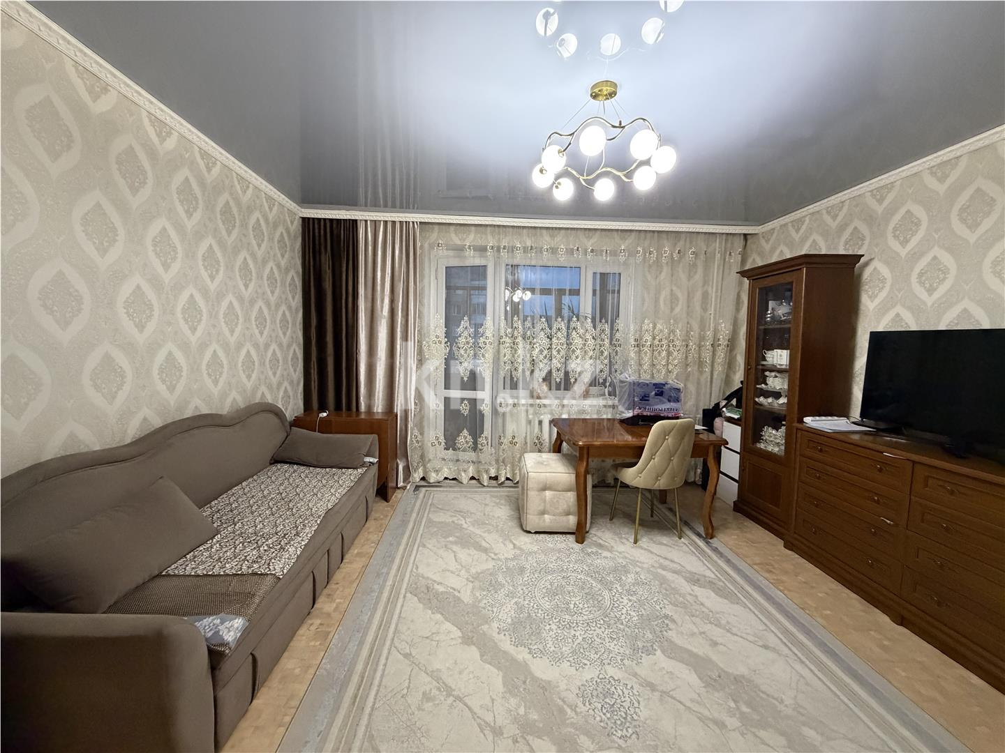 Продажа 1-комнатной квартиры, 38 м² - Продажа однокомнатных квартир на Юго-Востоке Караганды фото 1 из 8
