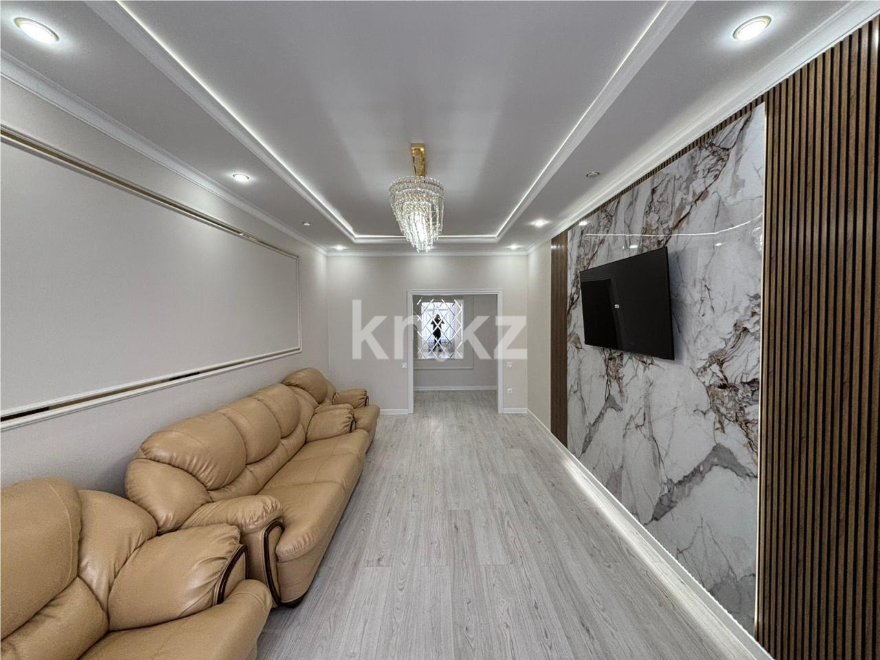 Продажа 2-комнатной квартиры, 78 м² - Продажа квартир в районе Юго-Восток в Караганде фото 2 из 11