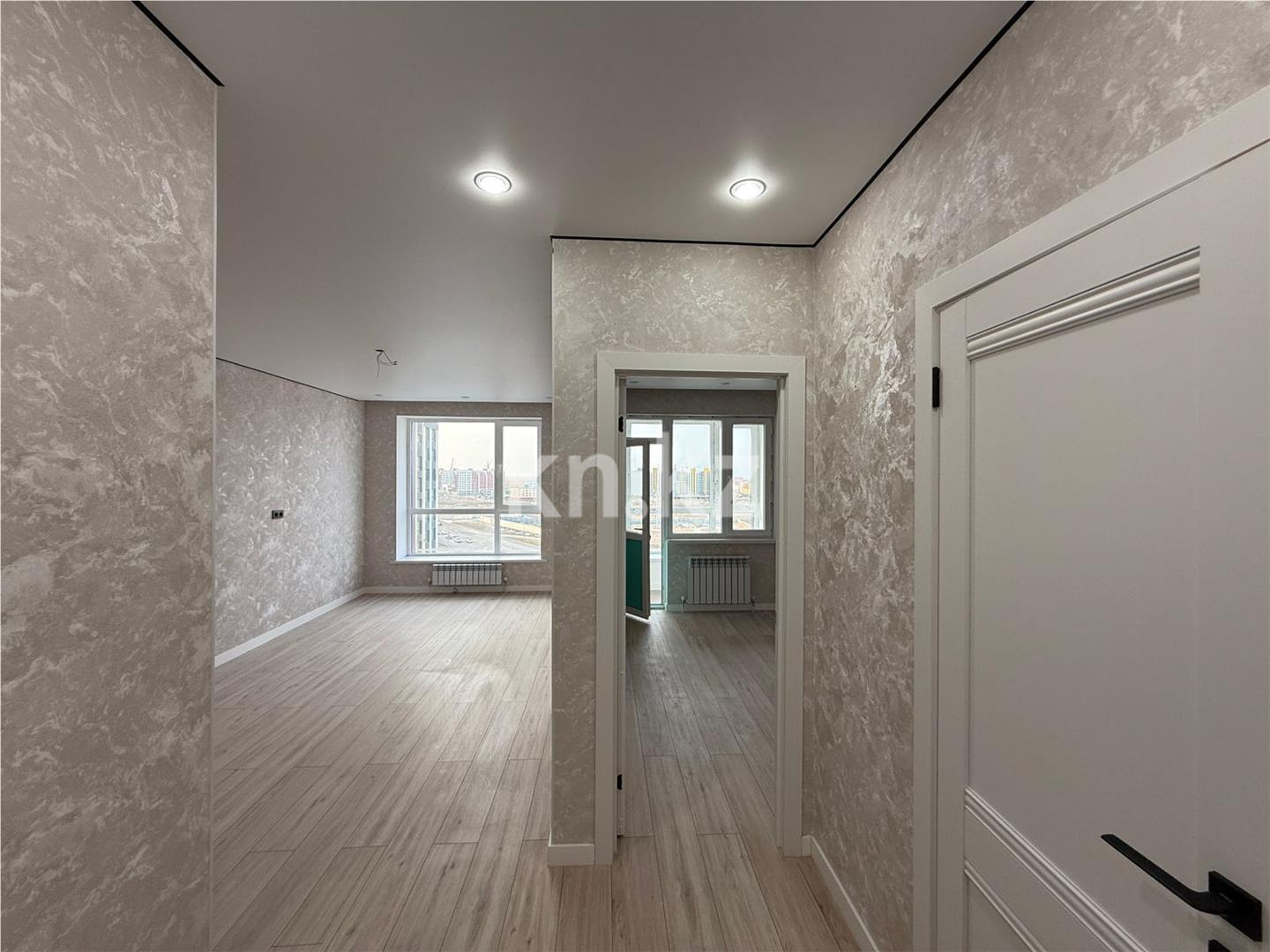 Продажа 2-комнатной квартиры, 39.5 м², ул. Кургальжинское шоссе в Астане - фото 4