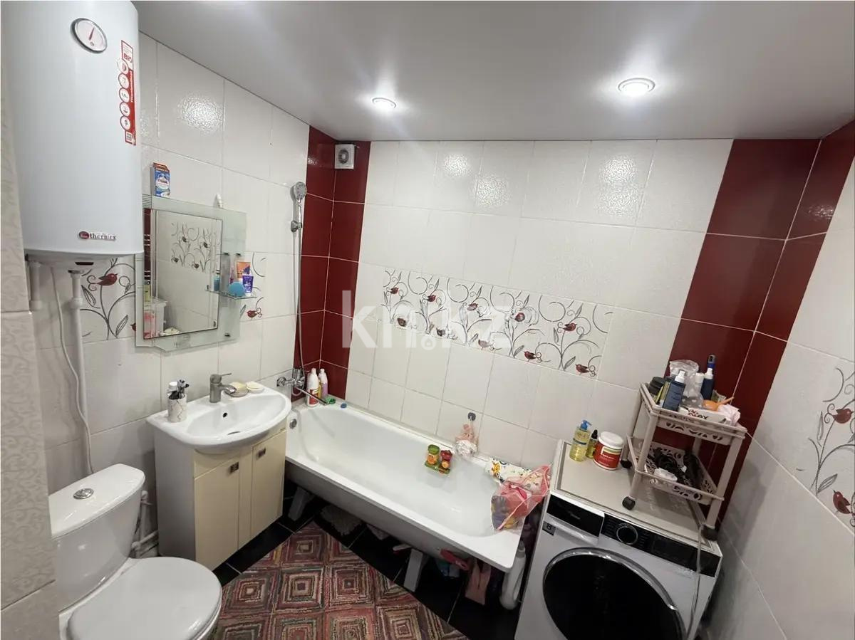 Продажа 3-комнатной квартиры, 72 м², ул. Сейфуллина, дом  54 в Темиртау - фото 5