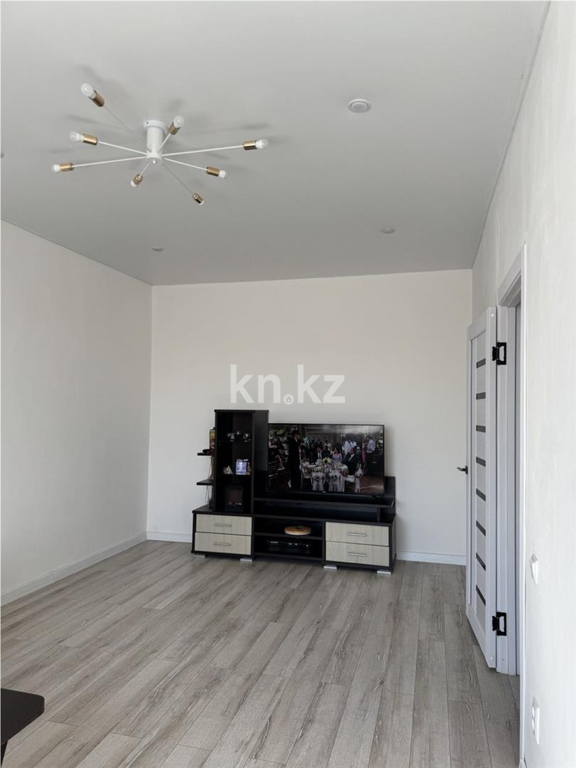 Продажа 2-комнатной квартиры, 63 м², ул. Муканова в Караганде - фото 5