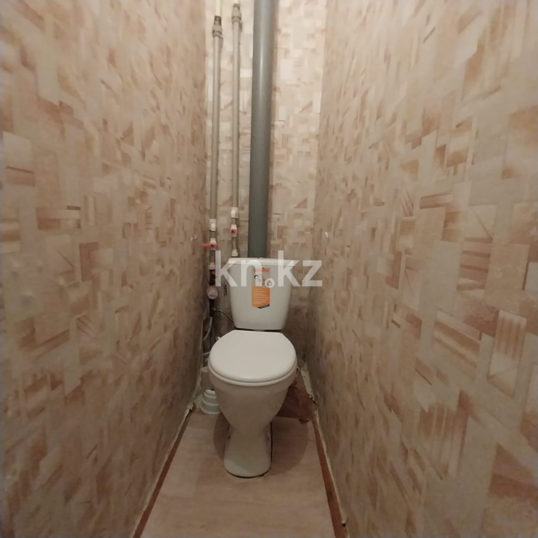 Продажа 2-комнатной квартиры, 44 м², ул. Тюленина, дом  52 - Аренда офисных и торговых помещений в Атырау фото 8 из 8