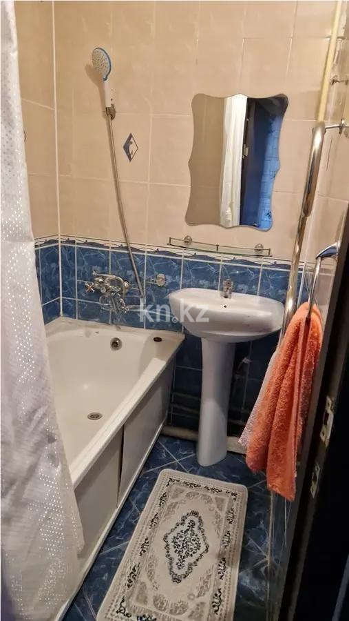 Продажа 2-комнатной квартиры, 44 м², мкр-н Восток-2, дом  14 в Караганде - фото 5