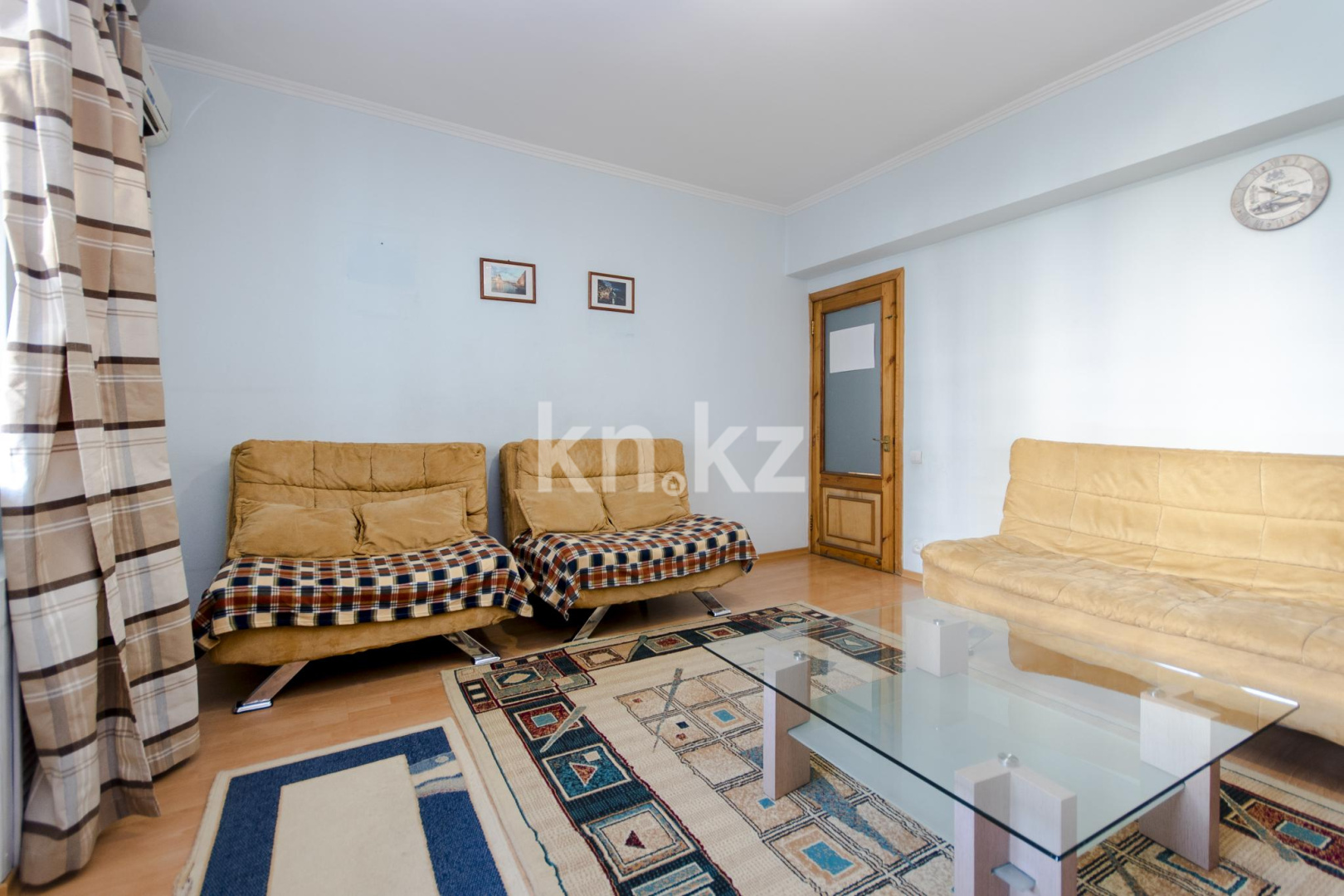 Аренда 2-комнатной квартиры посуточно, 50 м², Самал-1 мкр-н, дом  18 - Продажа квартир в Алматы фото 2 из 19