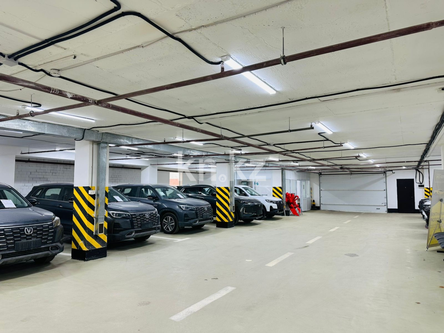 Продажа помещения, 600 м² - Продажа офисных и торговых помещений в Казахстане фото 4 из 13