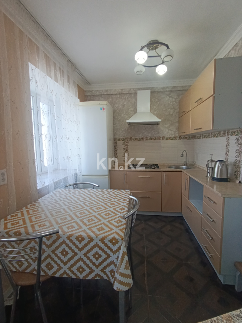 Продажа 3-комнатной квартиры, 57 м², пр. Назарбаева, дом  59 в Караганде - фото 3