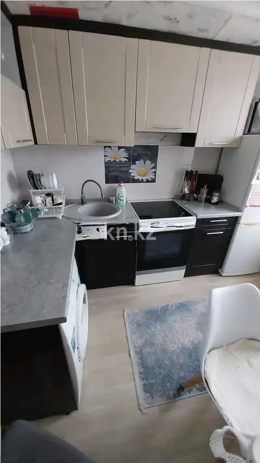 Продажа 3-комнатной квартиры, 63 м², мкр. Гульдер-1, дом  1 - Продажа  трехкомнатных квартир в Караганде с фото фото 4 из 7