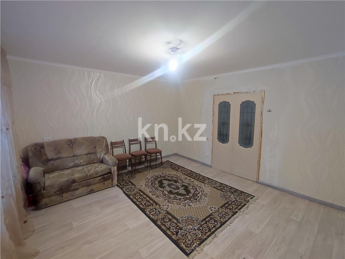 Продажа 1-комнатной квартиры, 40 м², мкр. Восток-3, дом  17 - Продажа квартир в Караганде фото 3 из 12