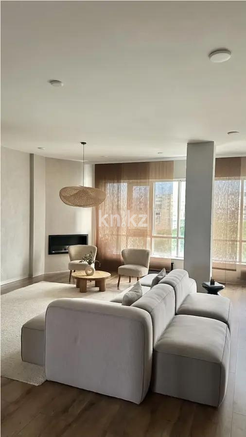 Продажа 4-комнатной квартиры, 200 м² в Алматы