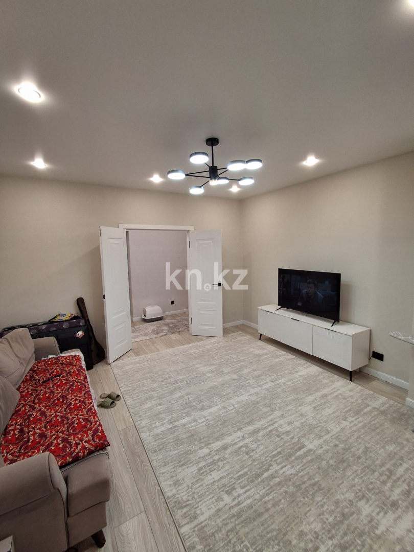 Продажа 2-комнатной квартиры, 62 м² - Продажа двухкомнатных квартир от собственников в Караганде - страница 13 фото 8 из 9