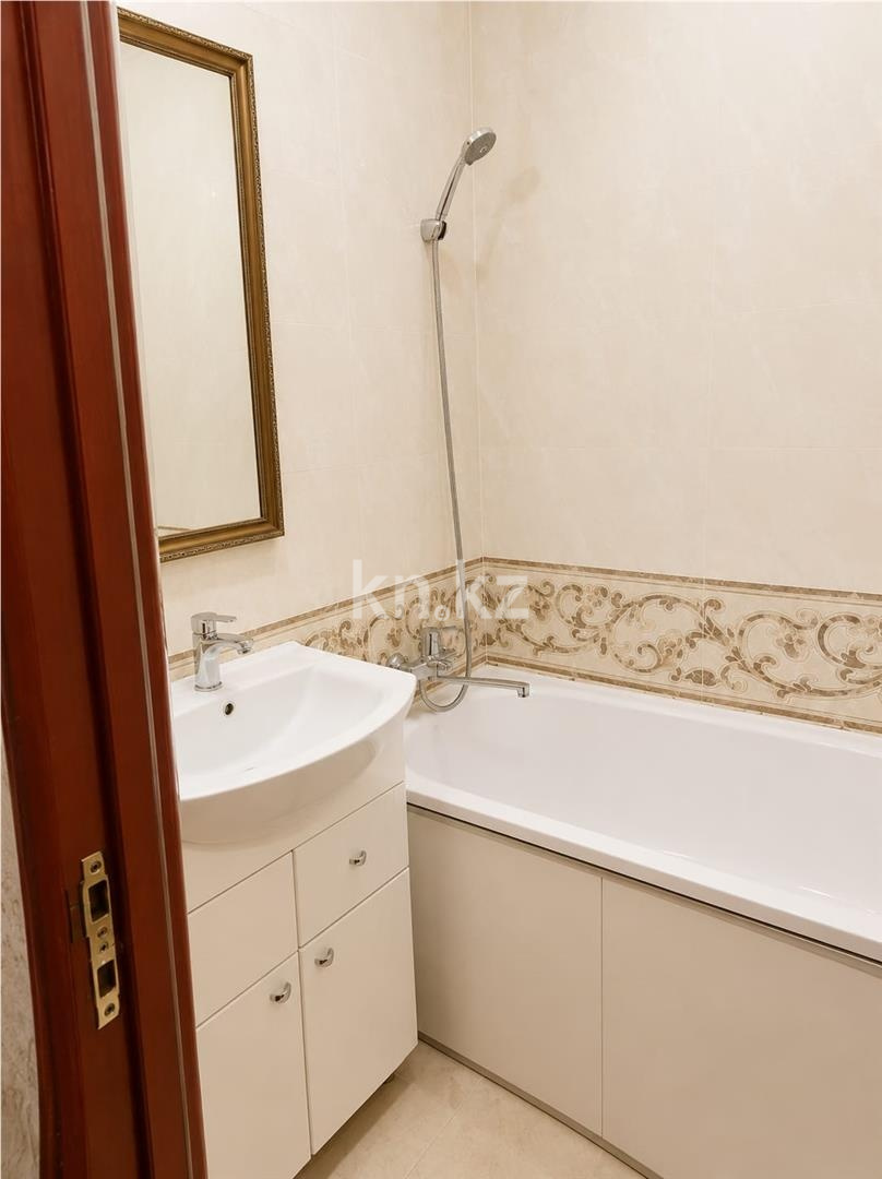Продажа 4-комнатной квартиры, 86 м² в Караганде - фото 11