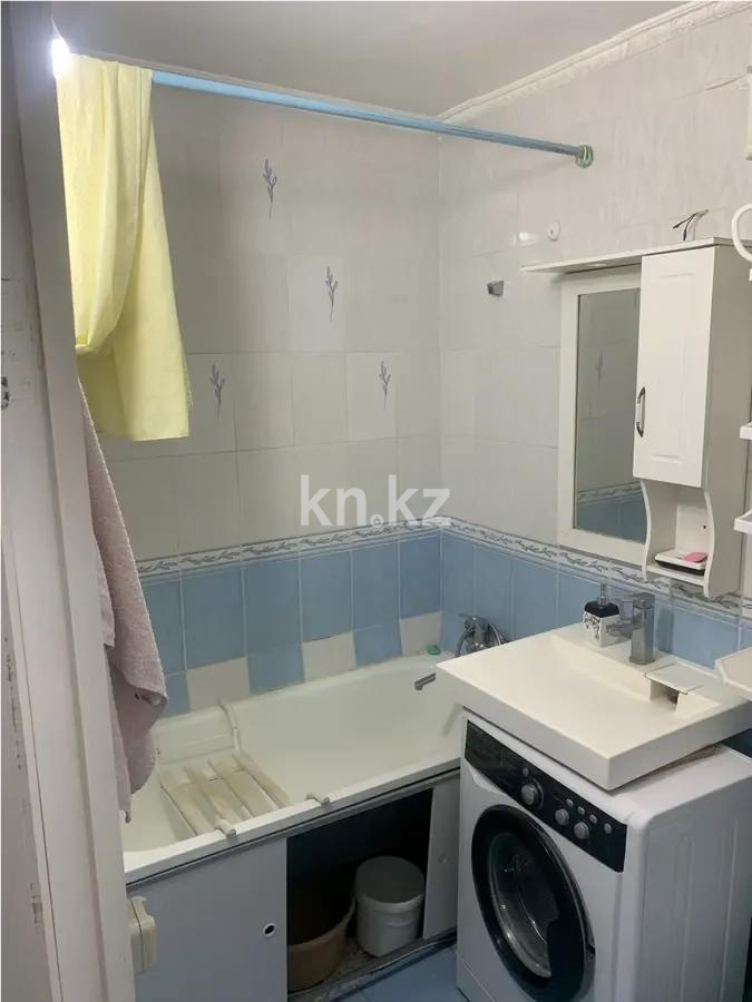 Продажа 3-комнатной квартиры, 56.3 м², мкр-н 11, дом  24 в Алматы - фото 6