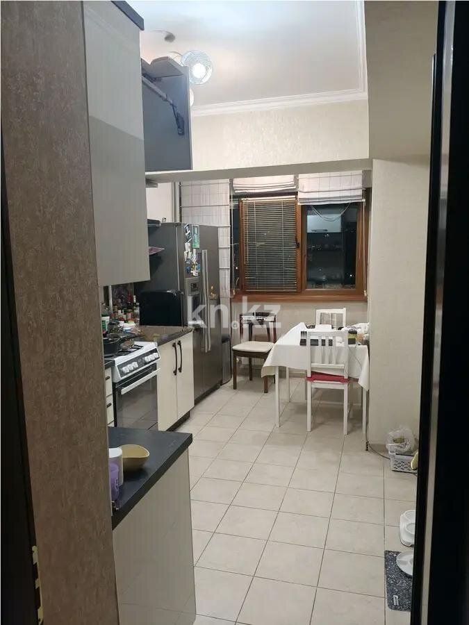 Продажа 2-комнатной квартиры, 73 м² в Алматы - фото 3