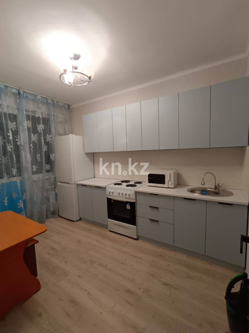 Аренда 1-комнатной квартиры, 42 м² - Аренда квартир помесячно в Астане фото 2 из 9