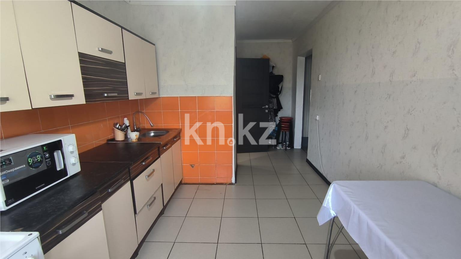 Продажа 3-комнатной квартиры, 71 м², пр. Республики - Продажа квартир в Караганде фото 8 из 16