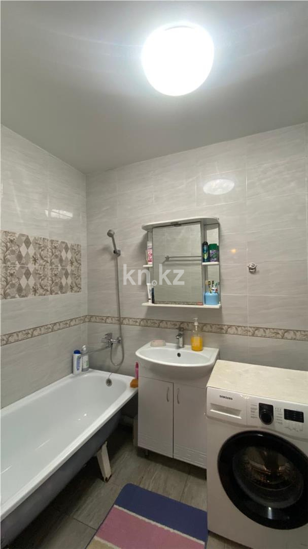 Продажа 2-комнатной квартиры, 65 м², пр. Шахтеров - Продажа  двухкомнатных квартир в Караганде фото 14 из 16