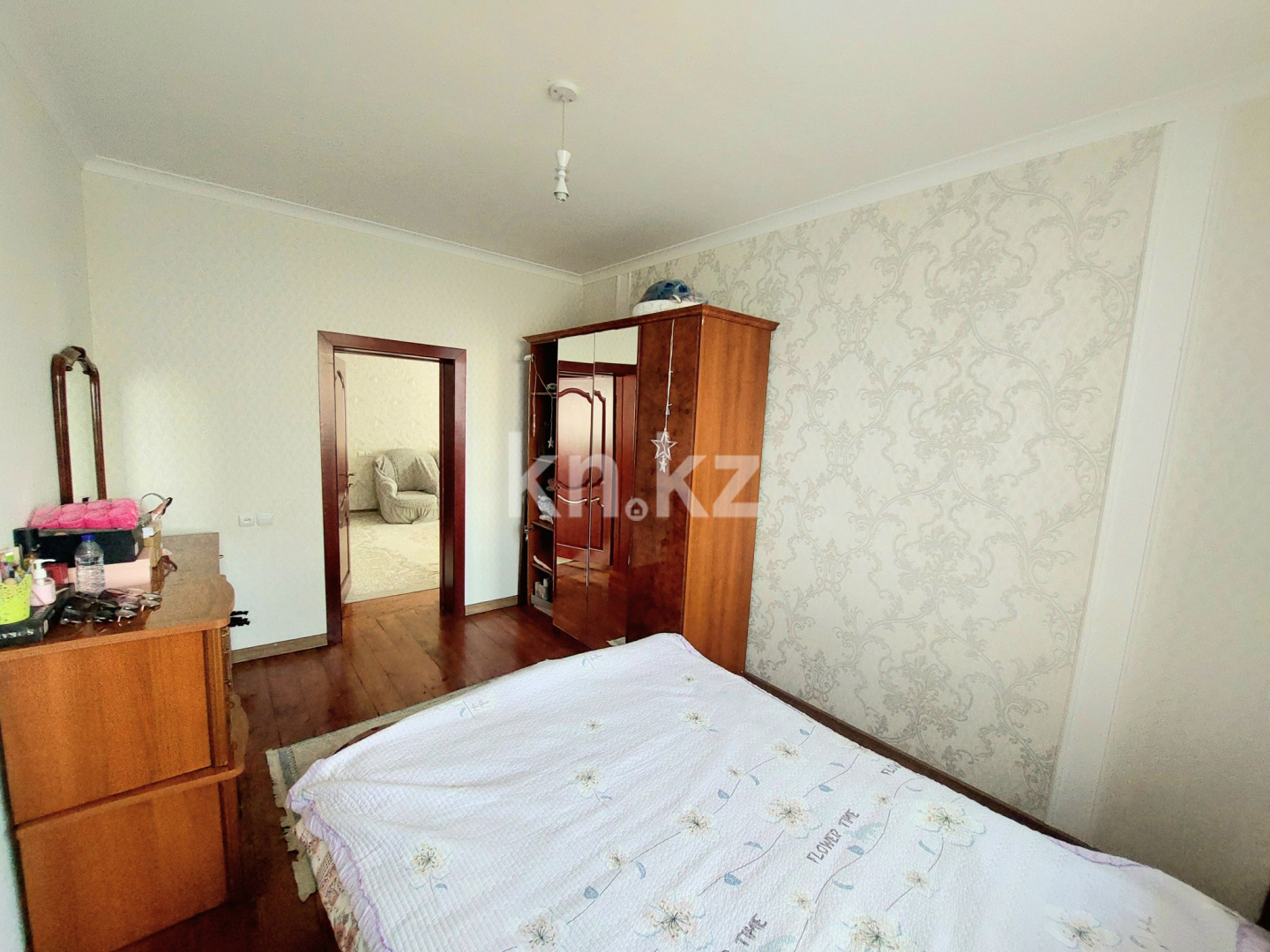 Продажа 6-комнатного дома, 252 м², ул. Сырым батыра, дом  64 - Продажа квартир в Шымкенте фото 18 из 40