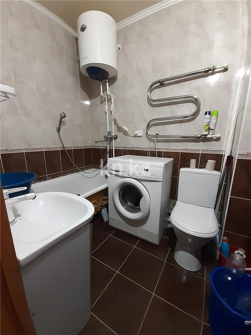 Продажа 1-комнатной квартиры, 30 м², ул. Гапеева, дом  11 - Продажа  однокомнатных квартир в Караганде с фото фото 5 из 8