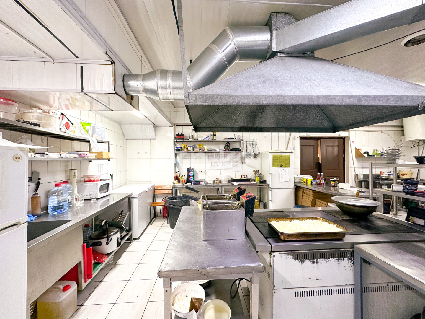 Продажа , 300 м², ул. Гурилева, дом  59а - Продажа действующего бизнеса в Алматы с фото фото 8 из 25