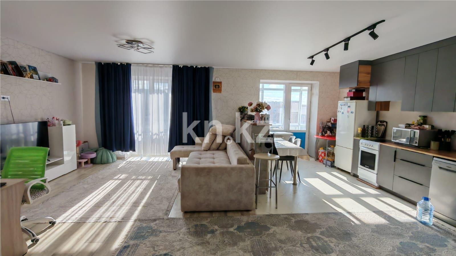 Продажа 2-комнатной квартиры, 68 м², ул. Букетова - Продажа квартир в Караганде фото 2 из 14