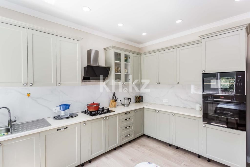 Продажа 10-комнатного дома, 460 м² - Продажа домов, коттеджей в Казахстане фото 2 из 31