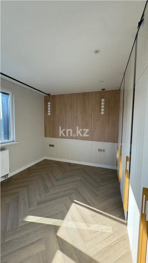 Продажа 2-комнатной квартиры, 63.7 м², пр. Абая, дом  130 в Алматы - фото 2