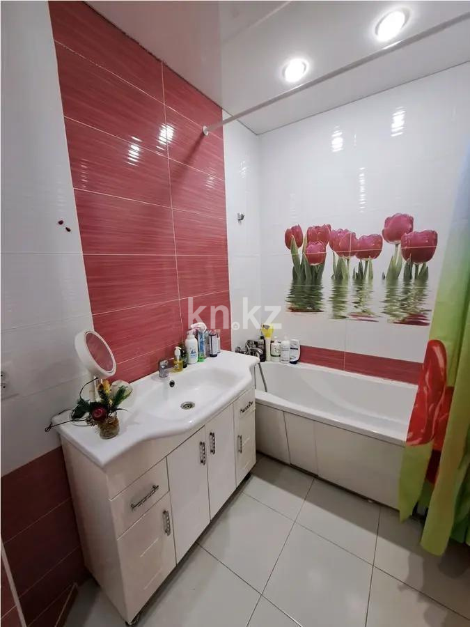 Продажа 3-комнатной квартиры, 57 м², пр. Республики, дом  23 в Астане - фото 5