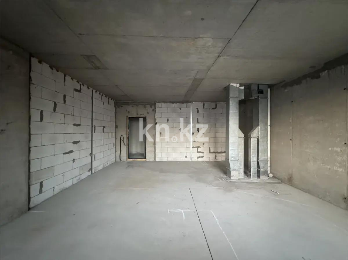 Продажа 1-комнатной квартиры, 45.7 м², пр. Райымбека, дом  348/1 в Алматы - фото 2