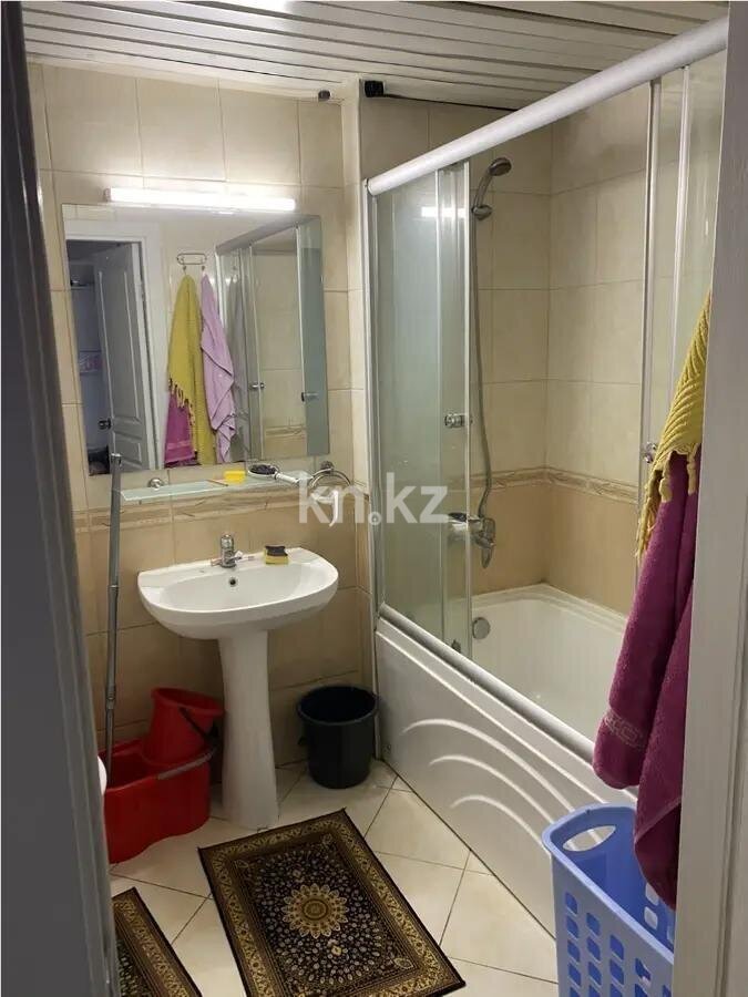 Продажа 2-комнатной квартиры, 65 м² в Алматы - фото 4