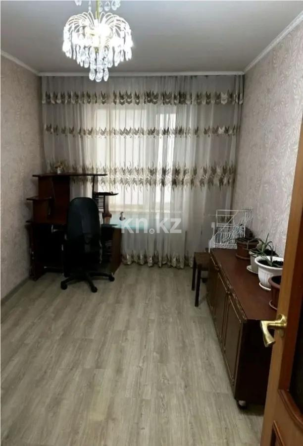 Продажа 4-комнатной квартиры, 62 м², мкр-н 13, дом  21 - Продажа  четырехкомнатных квартир в Караганде без посредников фото 4 из 7