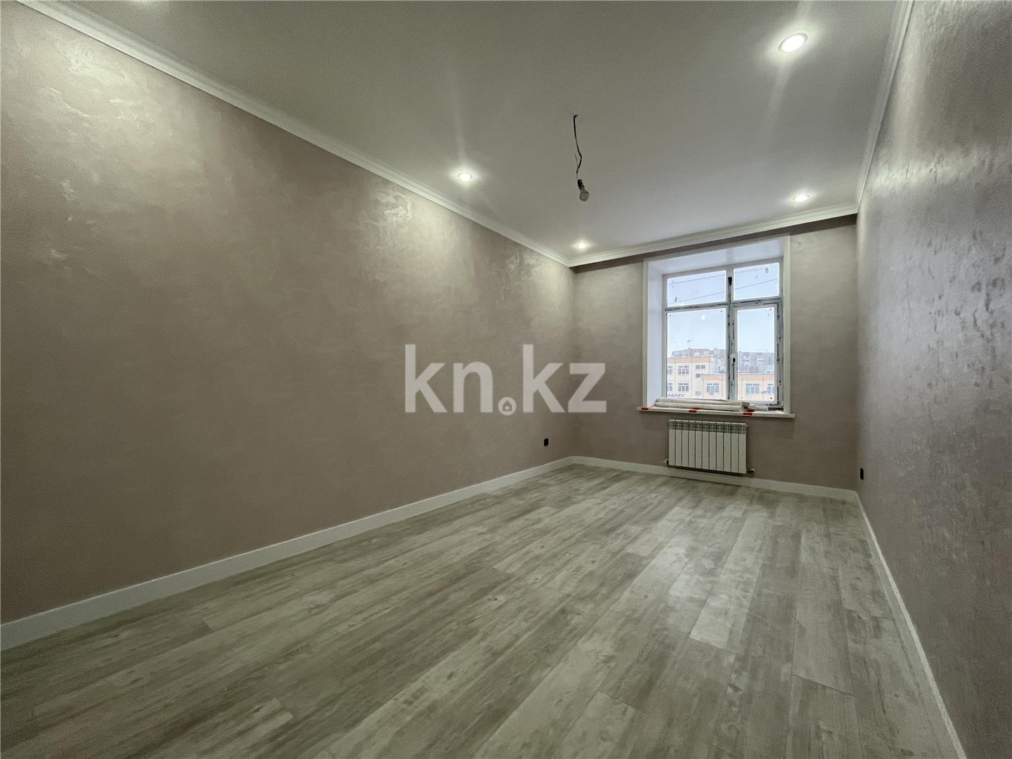 Продажа 3-комнатной квартиры, 95 м², мкр. Степной-4 - Продажа квартир в Караганде фото 1 из 30