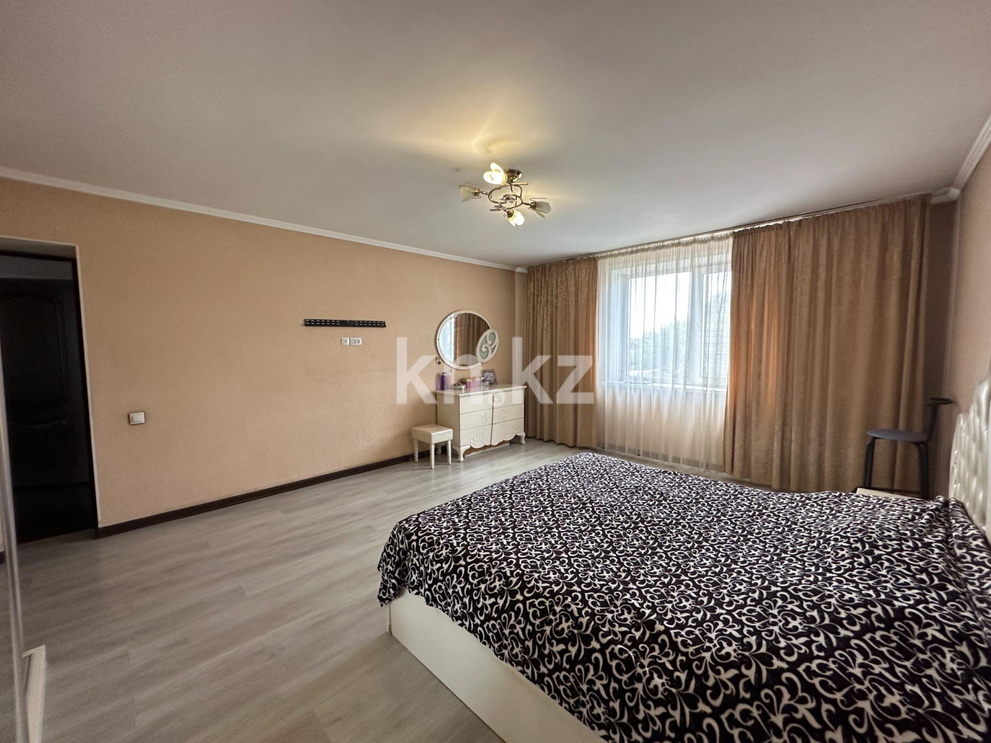 Продажа 6-комнатного дома, 174 м² - Продажа недвижимости в Караганде - страница 8 фото 11 из 40