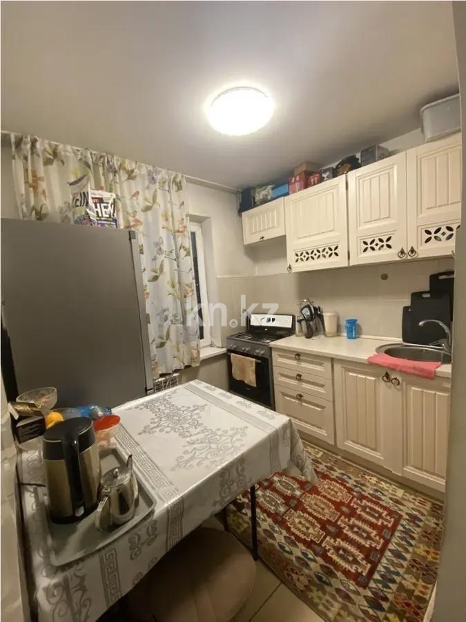 Продажа 2-комнатной квартиры, 47 м², мкр-н 8, дом  80 в Алматы - фото 3