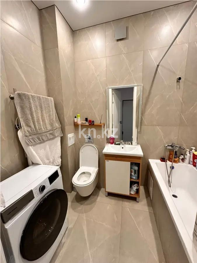 Продажа 2-комнатной квартиры, 68 м², пр. Туран, дом  34а в Астане - фото 4