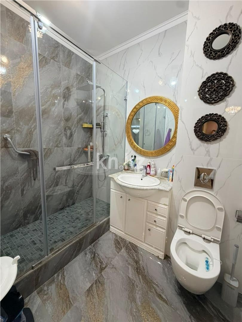 Продажа 4-комнатной квартиры, 177.6 м² в Астане - фото 17