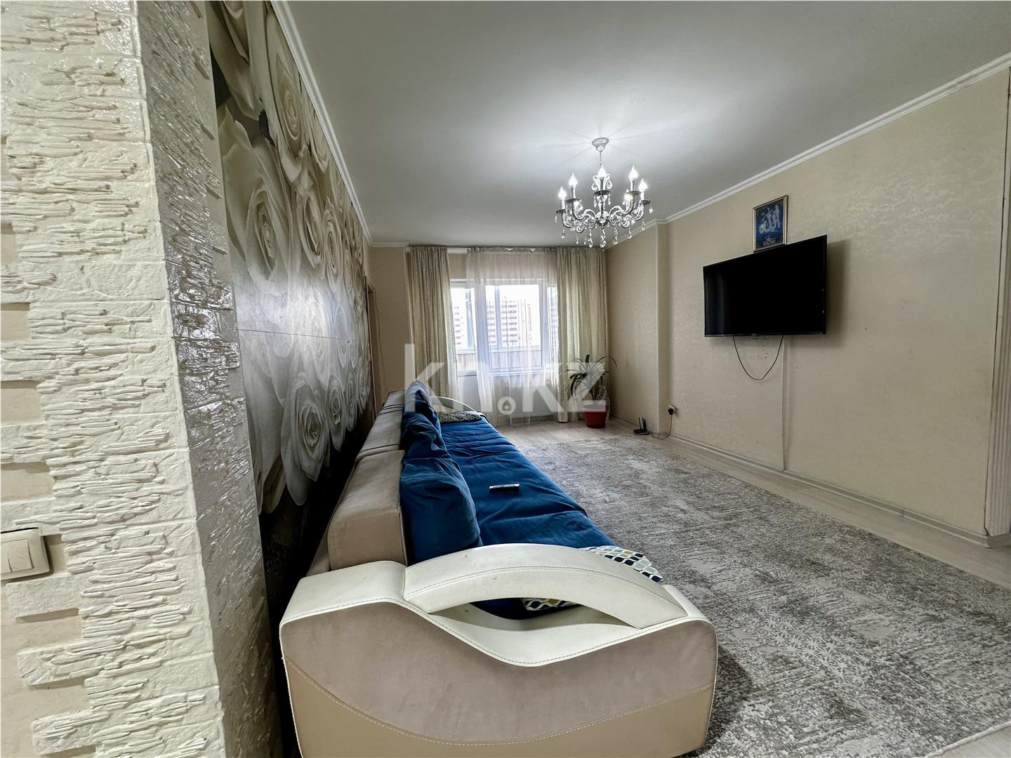 Продажа 3-комнатной квартиры, 90 м², пр. Шахтеров - Продажа  трехкомнатных квартир в Караганде фото 3 из 17