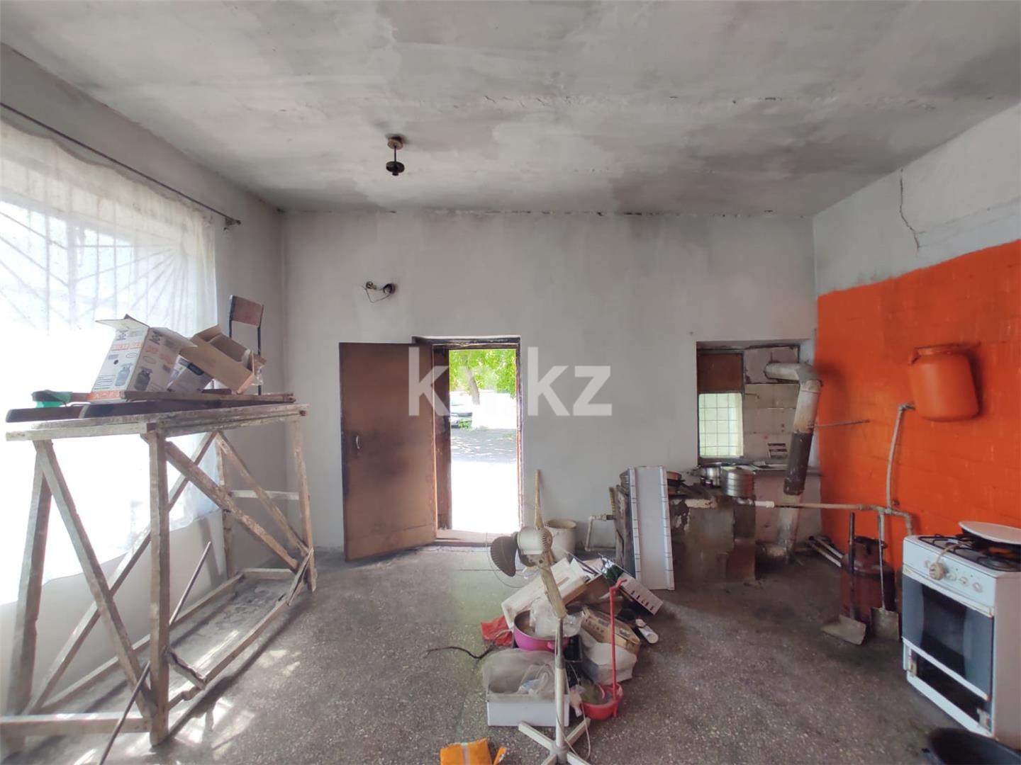 Продажа , 195 м², ул. Карпатская, дом  31 - Продажа офисных и торговых помещений в Караганде фото 5 из 14