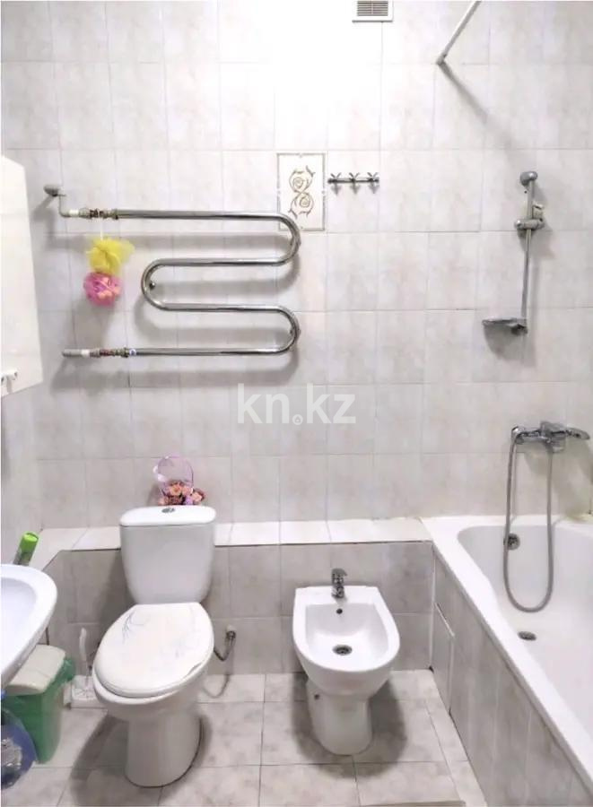 Продажа 4-комнатной квартиры, 128.2 м² в Астане - фото 4