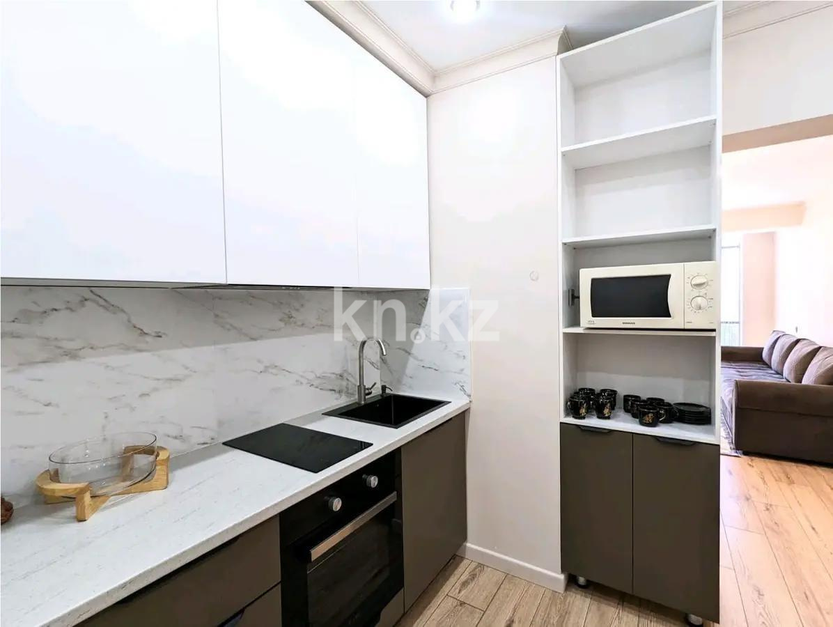 Продажа 2-комнатной квартиры, 60 м², ул. Толе би, дом  189/3 в Алматы - фото 3