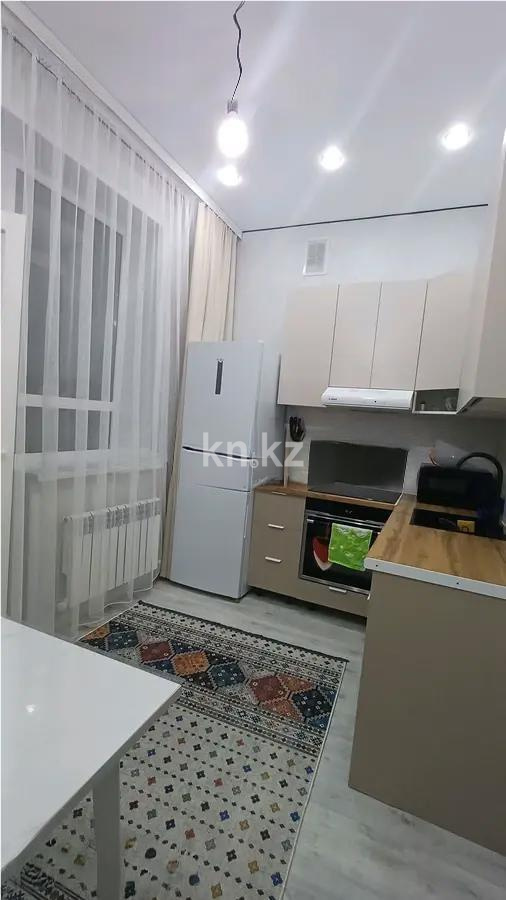 Продажа 1-комнатной квартиры, 40 м², ул. Райымбек батыра, дом  54 в Астане - фото 2