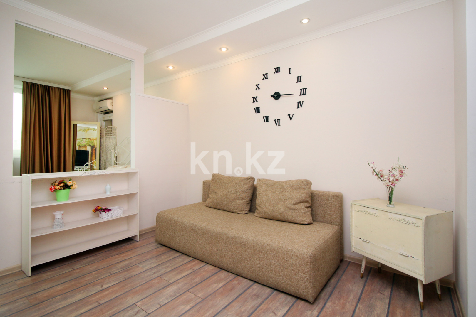 Аренда 1-комнатной квартиры посуточно, 50 м², ул. Хусаинова, дом  225 - ул. Розыбакиева - Аренда  однокомнатных квартир посуточно в Алматы фото 13 из 22