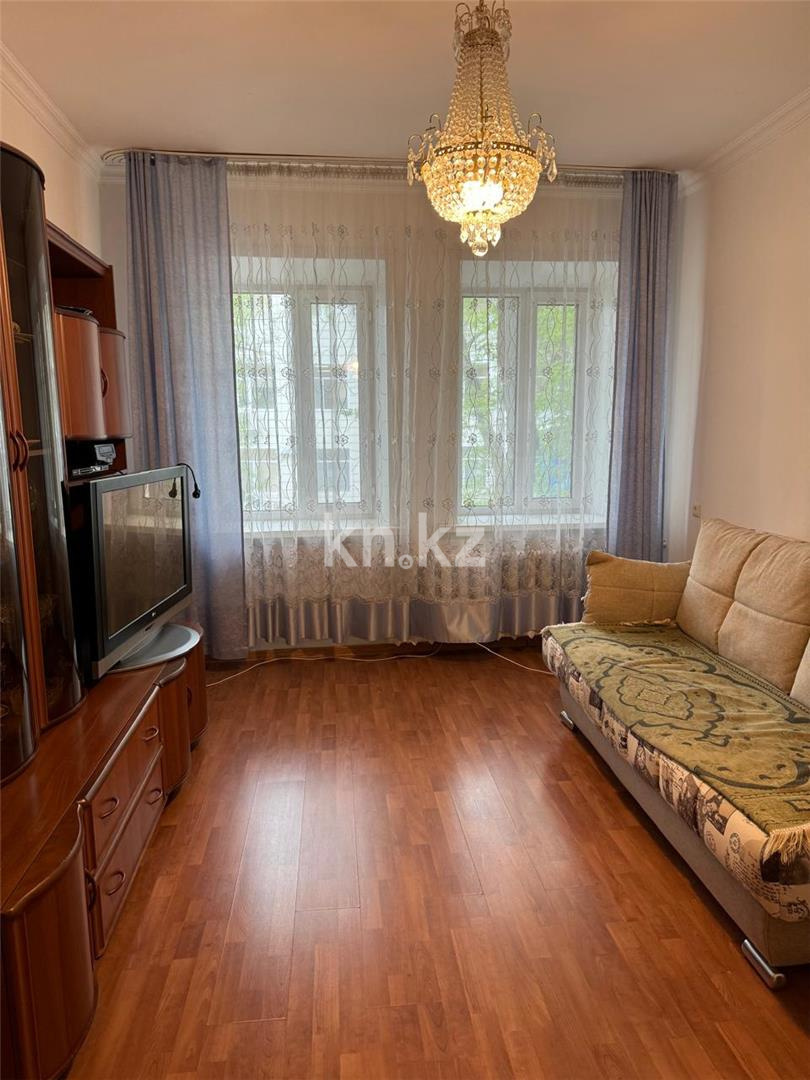 Продажа 3-комнатной квартиры, 65 м², ул. Чкалова - Продажа  трехкомнатных квартир в Караганде с фото фото 2 из 12