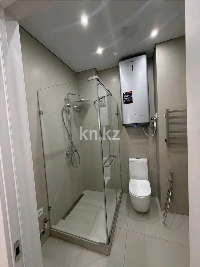 Продажа 2-комнатной квартиры, 70 м² в Караганде - фото 4