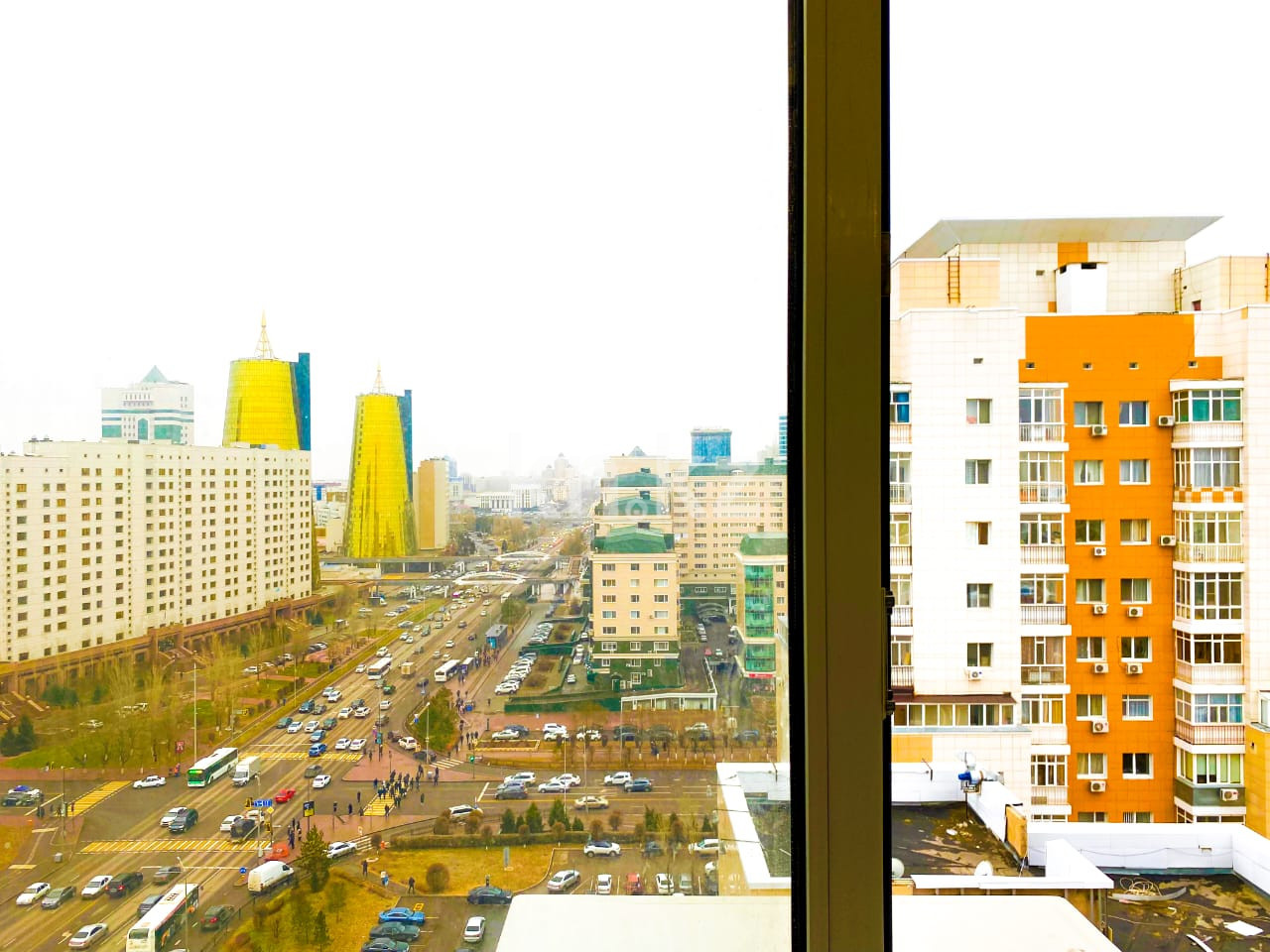 Аренда 3-комнатной квартиры посуточно, 130 м², ул. Кунаева, дом  35/1 - Аренда квартир посуточно в Астане с фото фото 15 из 37