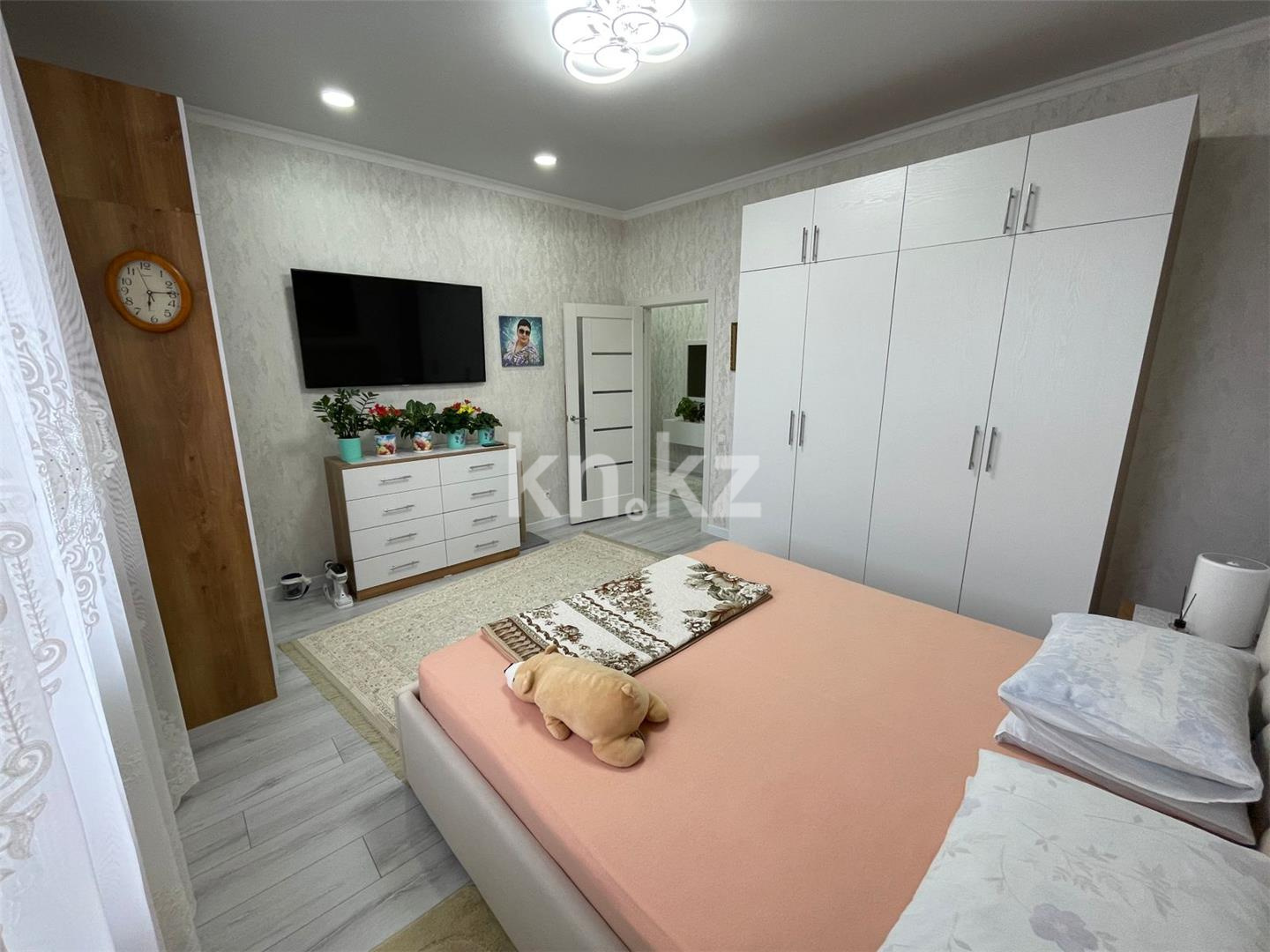 Продажа 2-комнатной квартиры, 65 м², ул. Букетова - Продажа  двухкомнатных квартир в Караганде фото 4 из 11