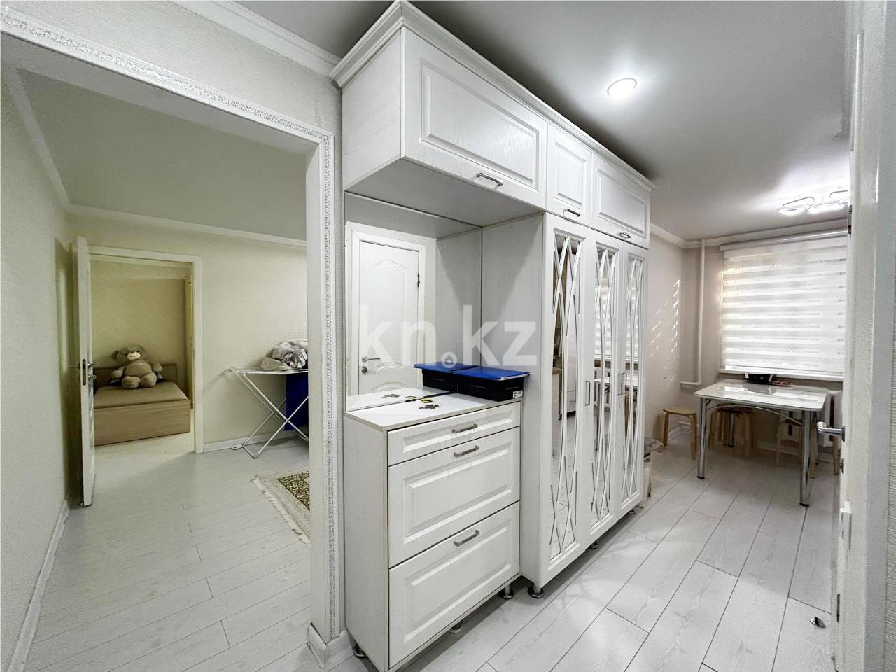 Продажа 2-комнатной квартиры, 51 м², ул. Университетская - Продажа квартир в Караганде фото 9 из 12