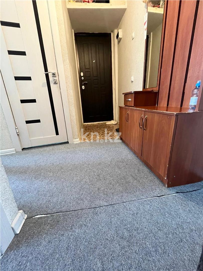 Продажа 2-комнатной квартиры, 48 м² - Продажа двухкомнатных квартир в Караганде - страница 2 фото 11 из 12